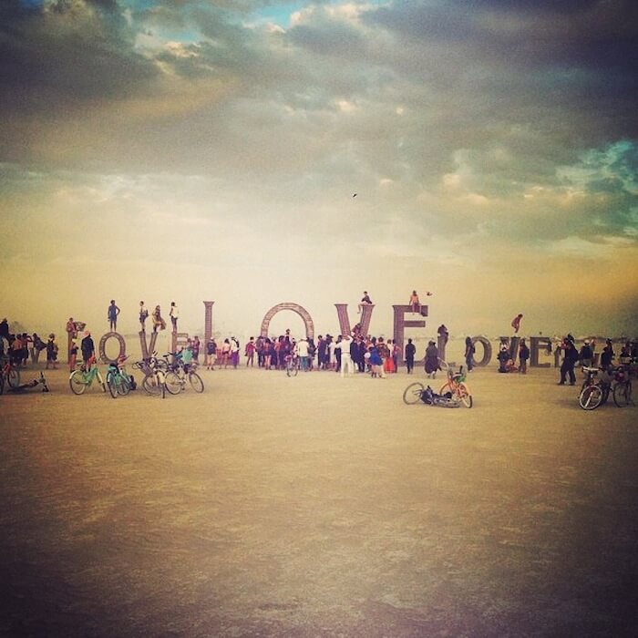 NOTES FROM THE NUMIVERSE: 26 LIFE LESSONS MY BURNING MAN EXPERIENCE TAUGHT ME