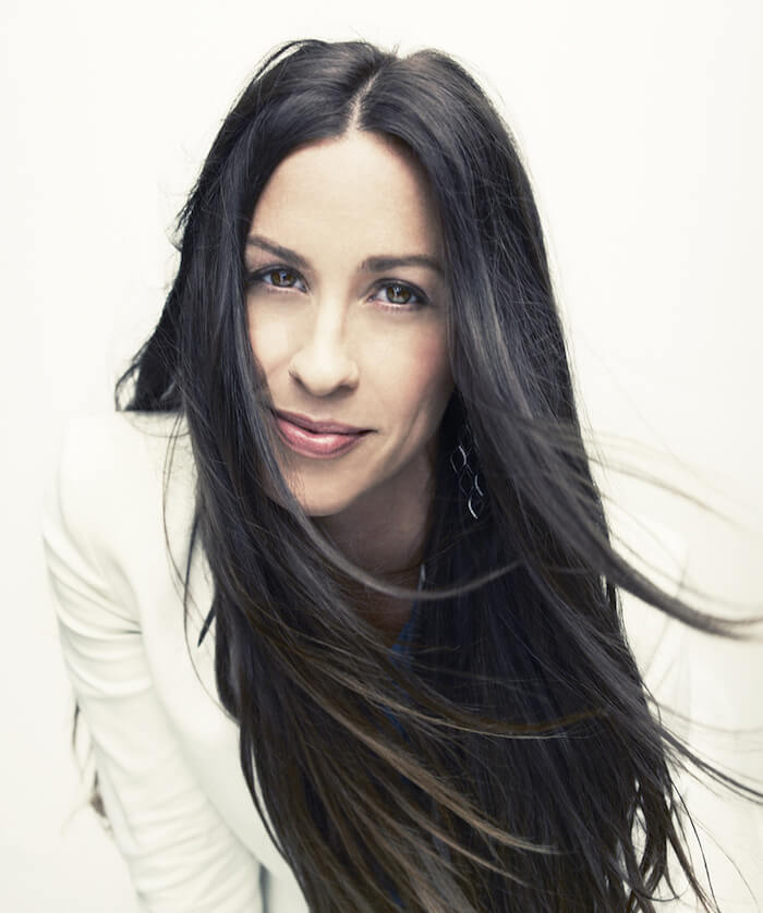 HOW ALANIS MORISSETTE TAUGHT ME TO FEEL MY FEELINGS