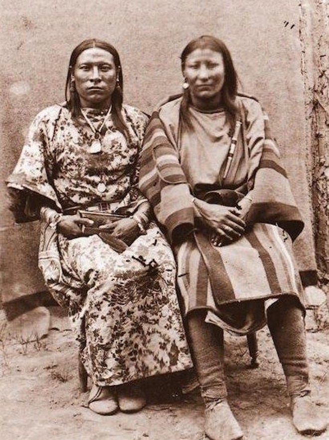 5 GENDERS: THE STORY OF THE NATIVE AMERICAN TWO-SPIRITS