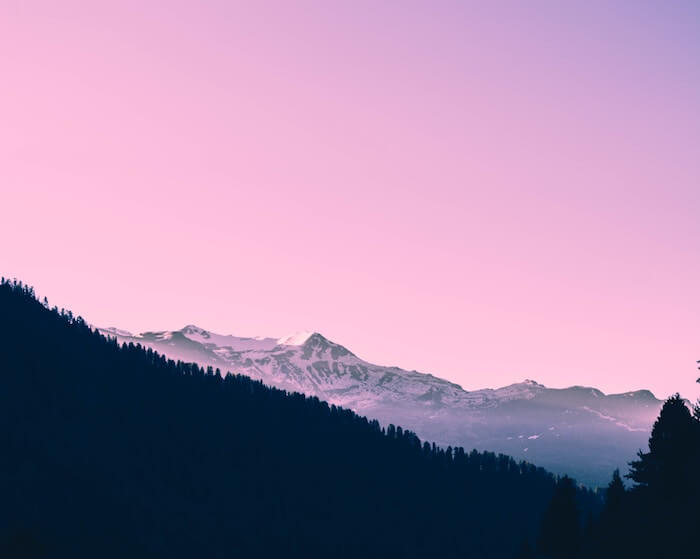 Pink sky mountains Numinous Weekly Horoscopes Sandy Sitron April 22